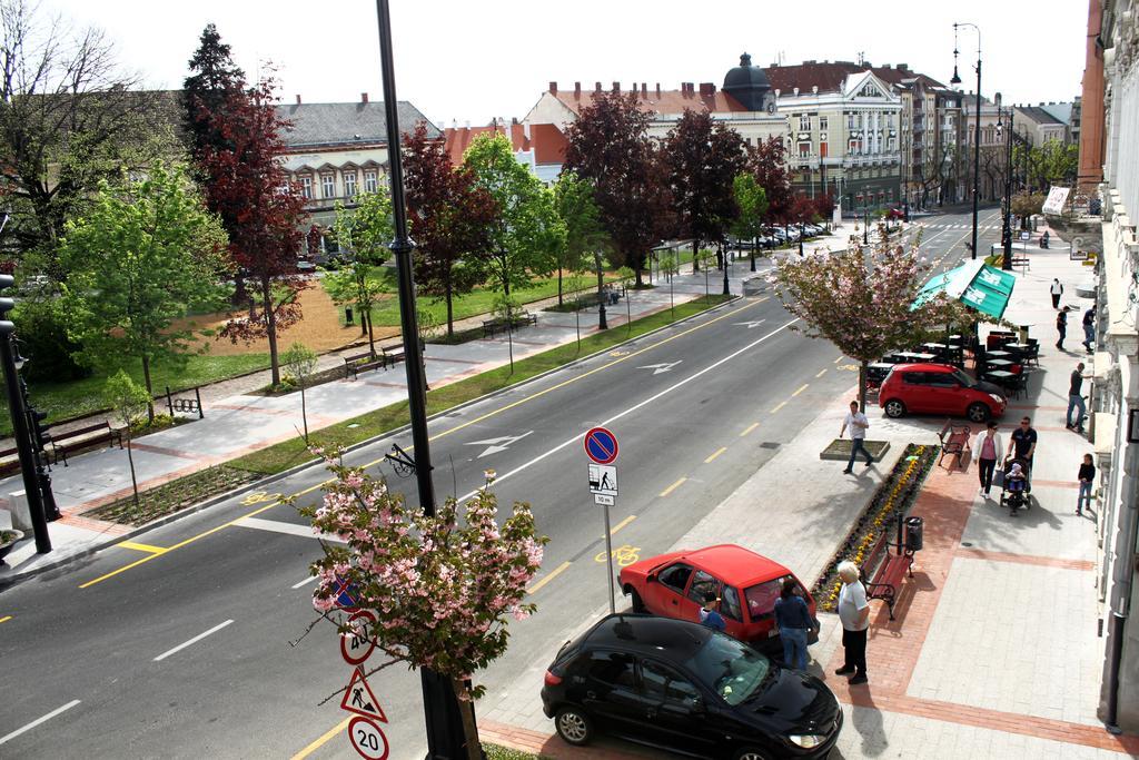 Hotel Central Nagykanizsa Eksteriør billede